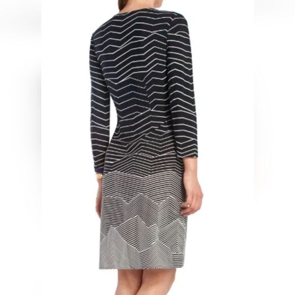 BCBGMAXAZRIA Wrap Dress, S, Adele/Chevron Print, Black/White, Long sleeves - Picture 13 of 13